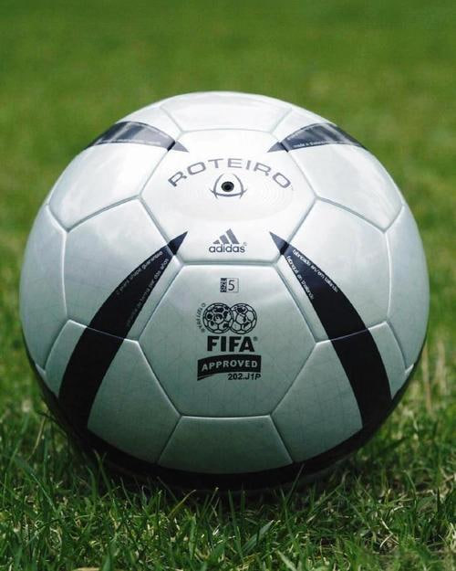 学生使用足球app学习数据分析方法